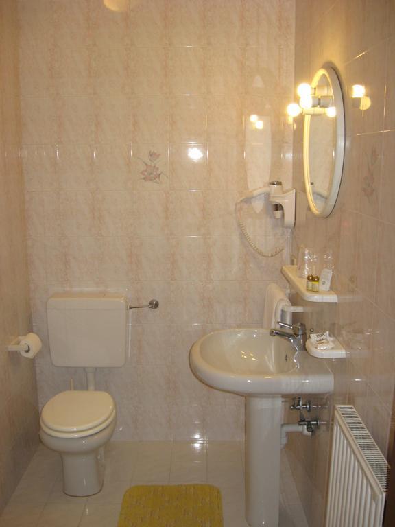 Albergo Ristorante Rosade Tavagnacco Экстерьер фото